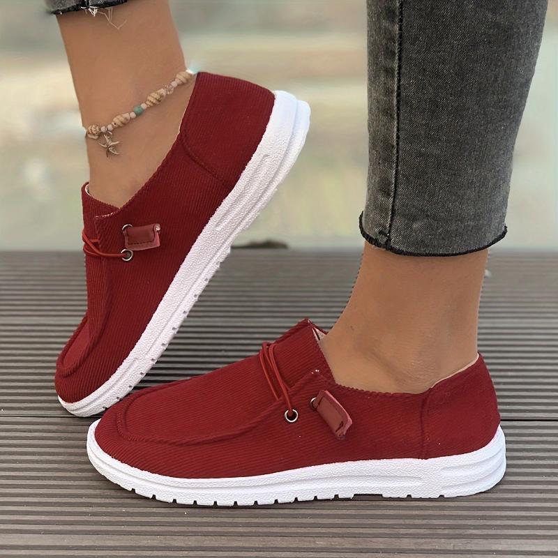 Fashionable Solid Color Skate-Inspired Slip-On Sneakers - Durable, Non-Slip Tread, Low Cut Loafers for Casual Everyday Wear