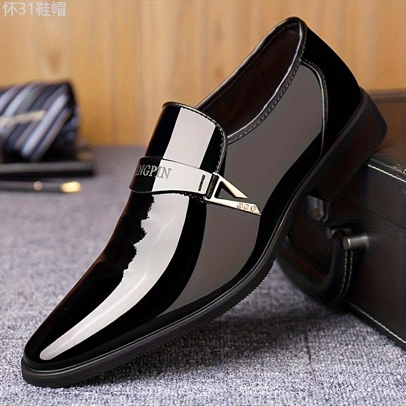 Vintage Elegance Men's Pointed-Toe Dress Loafers - Breathable Slip-On, Alphabet Detail for Office & Formal Wear Footwear Shoe