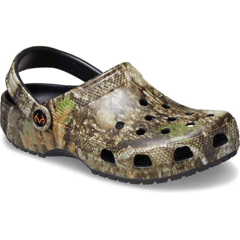 Crocs Unisex Adult Realtree APX Classic Clogs, Lightweight Comfortable Slip On Shoes