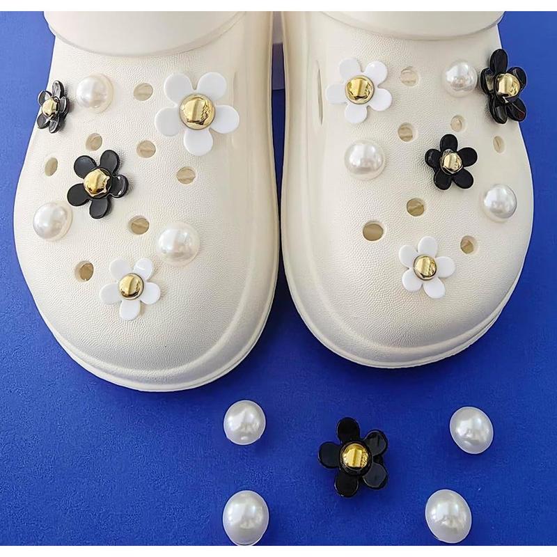 20Pcs Cute Daisy Flower Shoe Charms, 30Pcs Acrylic Flower Charms, Pearl Accessories, Aesthetic Shoe Decoration Charms, Preppy for Girls Kids Teens Adults Women