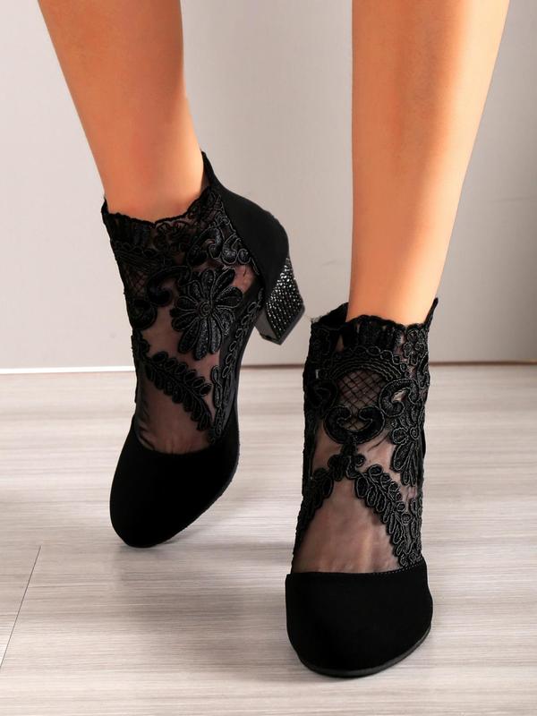 Women's Fashionable Floral Lace Design Ankle Boots, with Cuban Heels, Casual Comfortable Pointed Toe Boots for Daily Wear, Female All-match Trendy Shoes, Fall Shoes