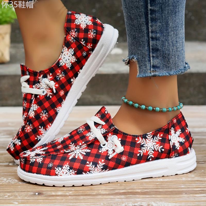 snowflake shoes - Christmas Snowflake Canvas Slip-On Shoes - Random Print, Casual, Winter - Women Men -  Cozy & Festive Winter Footwear - Winter Wonderland on Your Feet Walking Shoes Girl Comfort Slipon Summer Decor