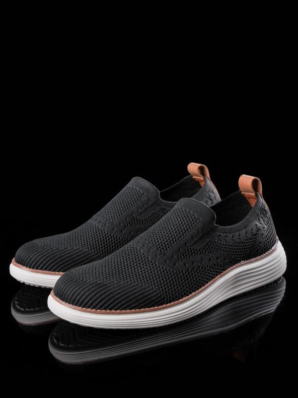 Men's Casual Lightweight Mesh Breathable Slip-on Sneakers, Fashionable Comfortable Sports Running Shoes, Male All-match Round Toe Shoes for Daily Wear