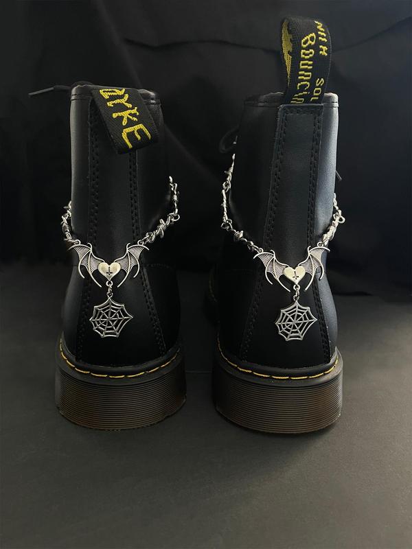 Punk Style Chain & Spider Web Shoes Decorations As Gifts, Boys girls Birthday Gift, Summer 2024 Gothic Style Heart & Wing Design Shoes Charms, Fashion Shoes Accessories