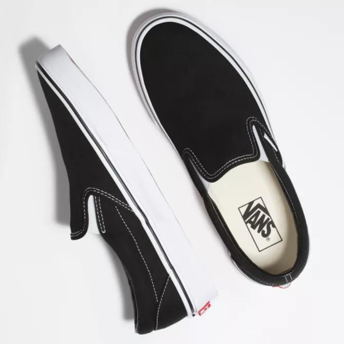 Vans Classic Slip On in Black White