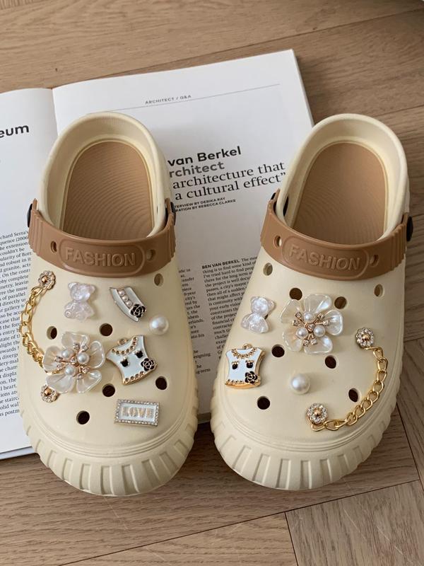 Women's Cute Minimalist Clogs with Flower & Chain Design Charm, Trendy Clogs with Faux Pearl & Rhinestone Decor Charms, Fashionable Clogs for Summer