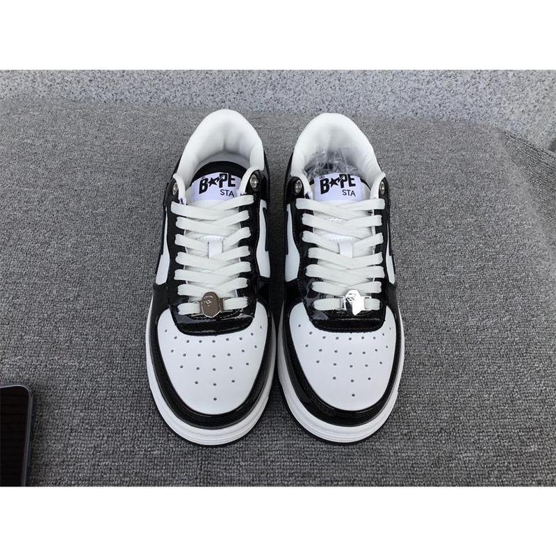 BAPESTA SK8DUNK Shark Series Couple Patent Leather Casual Sneakers Low-top Versatile Sneakers