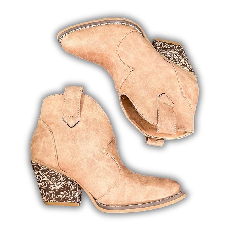 Dangerous Ankle Bootie in Tan for Women By Very G Footwear boots