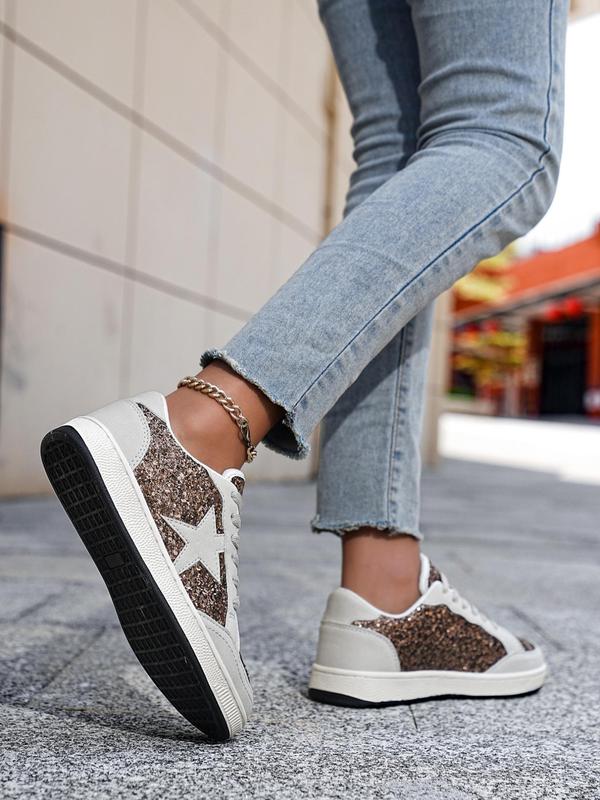 Women's Fashionable Glittering Lace Up Low Top Sneakers, Star Patched Skate Shoes, Casual Comfortable Non-slip Sports Running Shoes, Female All-match Round Toe Shoes for Daily Wear