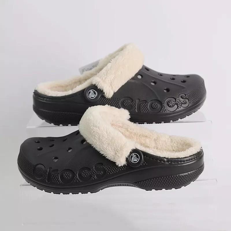 Crocs Unisex Adult Fleece-Lined Clogs, Lightweight Cozy Plush Slippers