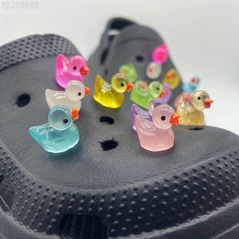 16pcs set Luminous Cute Duck Shoe Charms for Sandals Clogs - Glowing Accents for Nighttime Fun - Slightly Expose to Light for Enhanced Effect Footwear Decor Comfort Weight Parent Knee Bridal