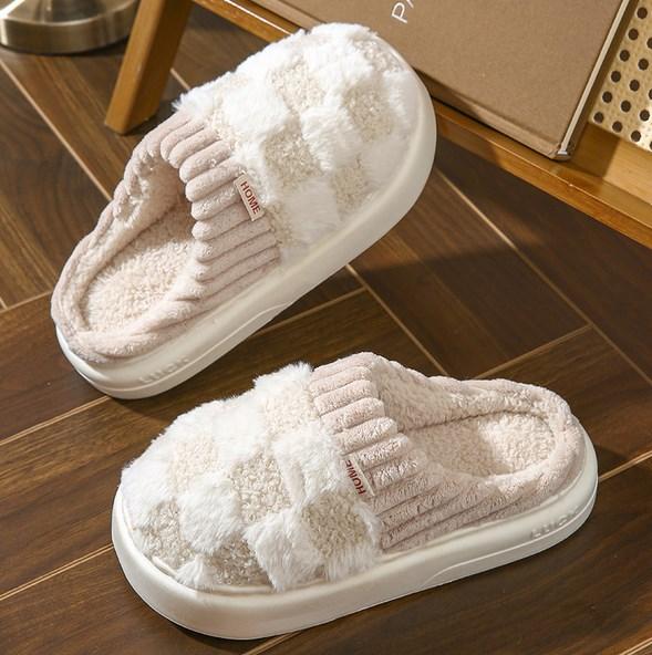 Cozy Checkered Fuzzy Slippers - Warm Closed-Toe Soft Sole Comfort Shoes - Plush Home Slippers with Fuzzy Lining for Cold Weather Women Walking Shoes