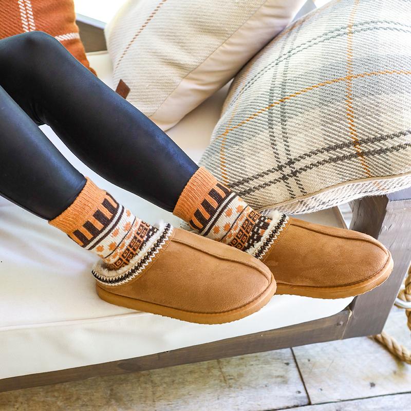 ML Marleylilly Women's Ivory Fleece Moccasins - Perfect for Fall - Footwear, Girl moccasin slippers