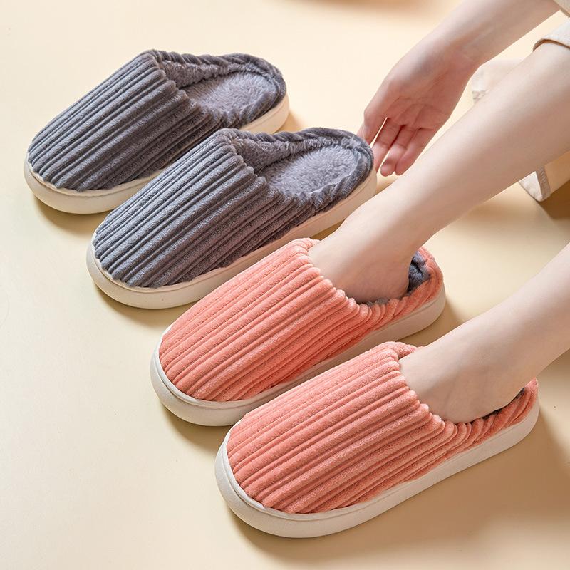 Men Women Comfy Fleece Lined Slippers with Memory Foam and Indoor Outdoor SolesWomen's Fuzzy Fur Memory Warm Cotton Winter Slippers Fleece Lining Warm House Slippers for Women