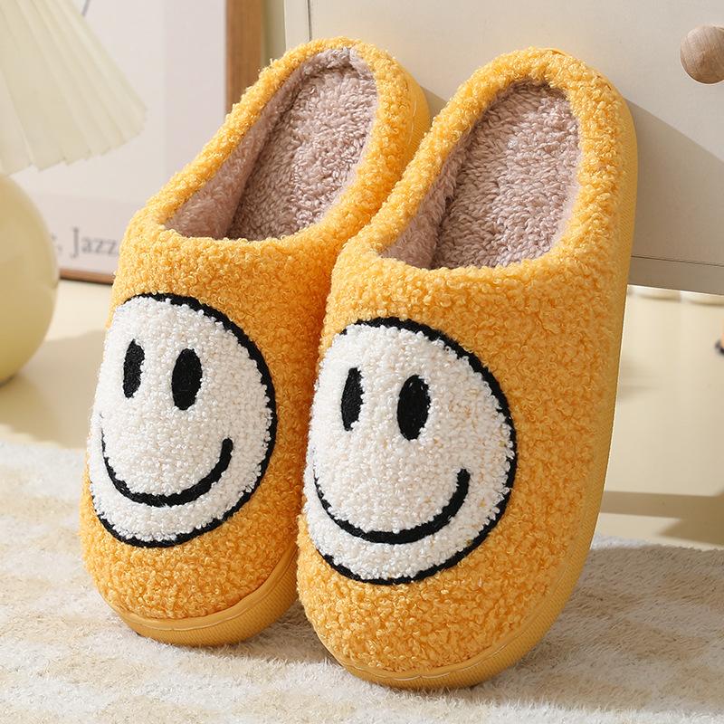 Smile Face Slippers for Women,Winter Plush Closed Toe Slippers, Cozy & Warm Soft Sole Slip On Fuzzy Shoes, Comfortable Indoor Bedroom Slippers