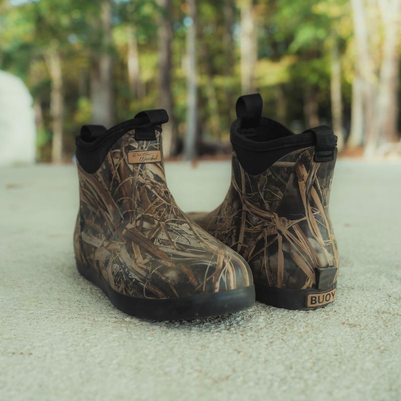 Max7 Camo ECW Buoy Boots