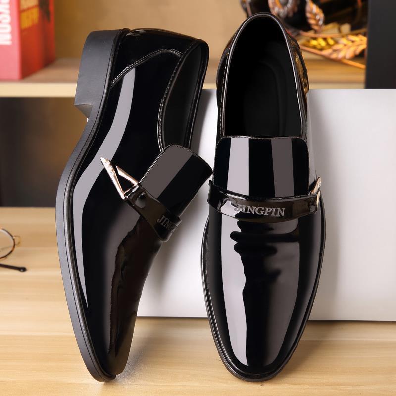 New Men's Leather Shoes Stylish Casual Shoes Shiny Patent Leather Business Men's Shoes