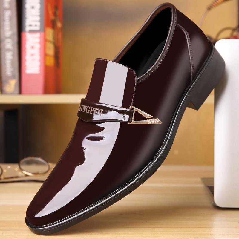 New Men's Leather Shoes Stylish Casual Shoes Shiny Patent Leather Business Men's Shoes