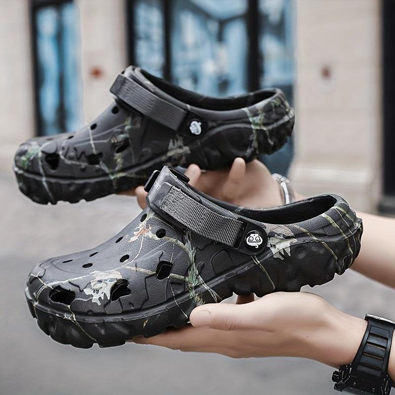 Men's Solid Color Hollowed Fashion Eva Sandals, Comfortable and Non-Slip Durable Lightweight Slippers, Suitable for Men's Outdoor Activities