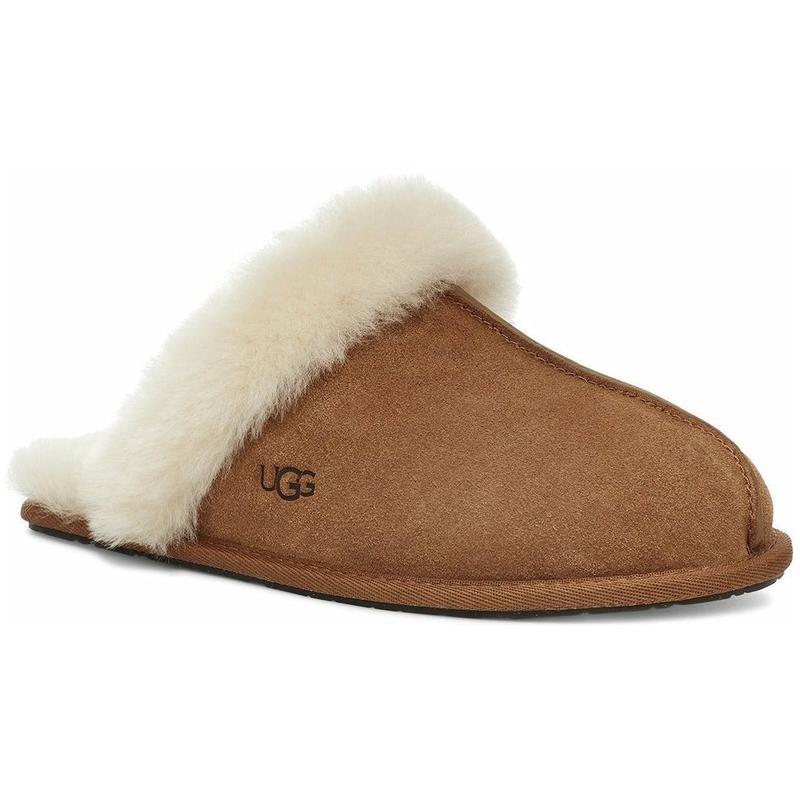 UGG Women's Scuffette II Slipper in Chestnut