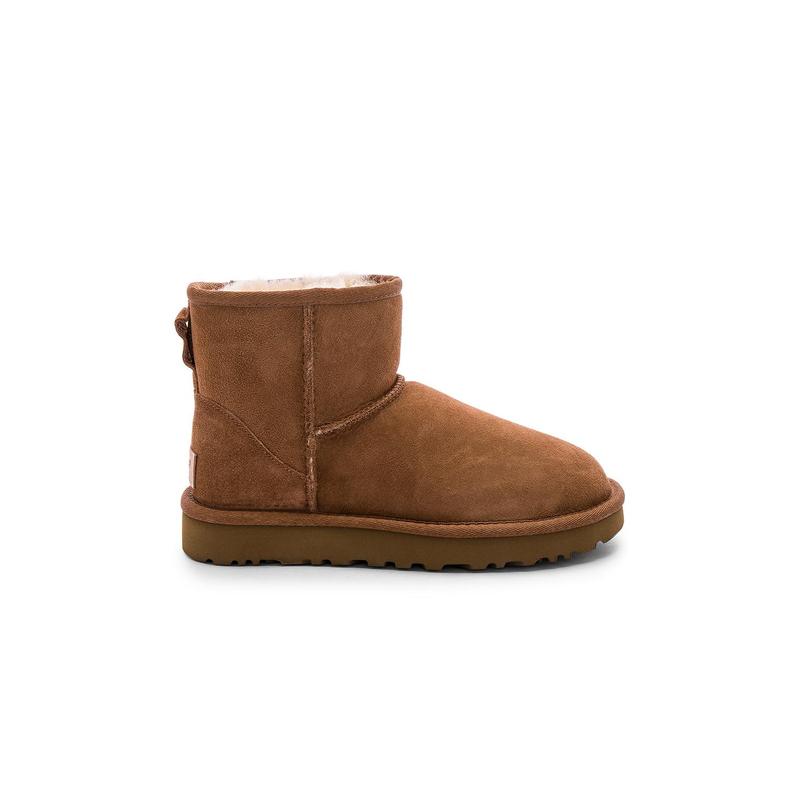 UGG Classic Mini II Bootie in Chestnut