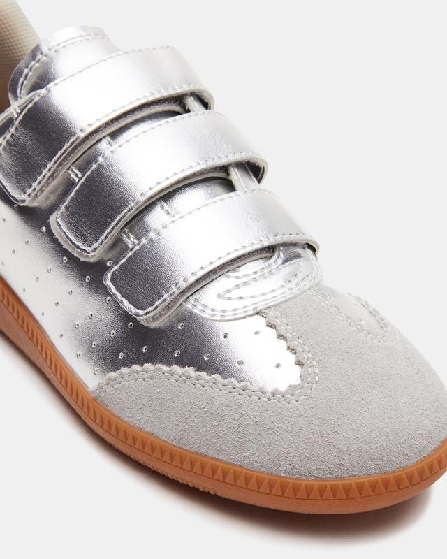 Steve Madden MOMENTUM SILVER