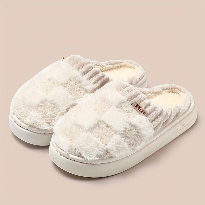 Cozy Checkered Slipper for Women - Soft Fleece, EVA Sole, and Fashionable Design for Indoor Outdoor Comfort - Girl, Flipflop