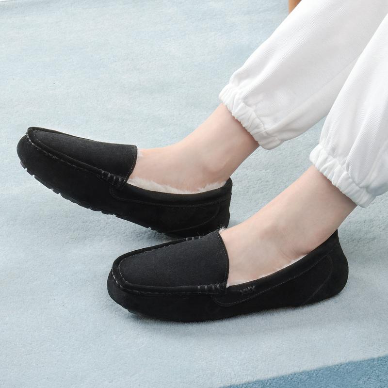 Dream Pairs Women's Moccasin toe slip on flexible Slippers