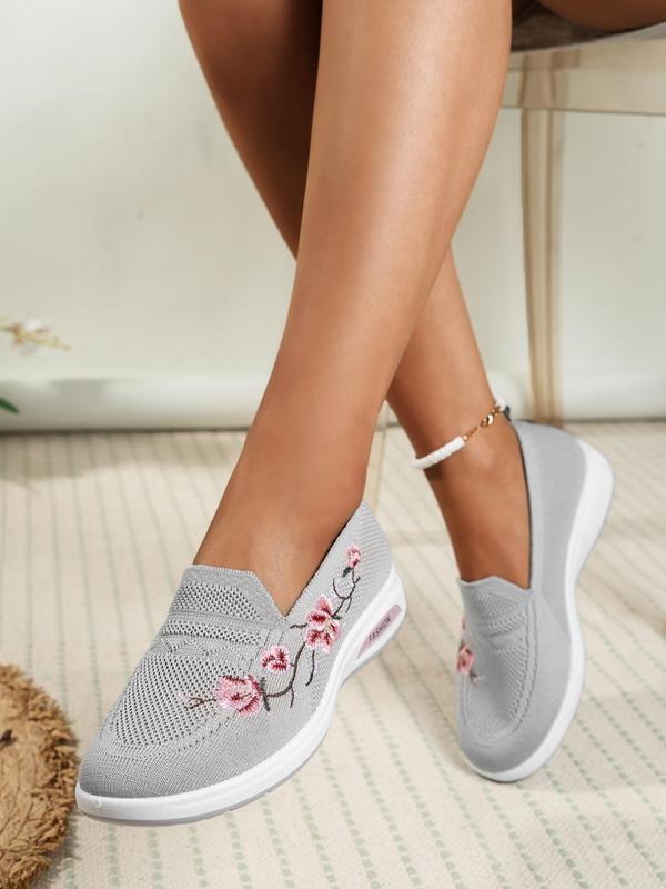 Women's Minimalist Causal Embroidering Floral Pattern Design Soft Slip On Shoes, Fashionable Lightweight Round Toe Slip On Shoes For Daily Wear